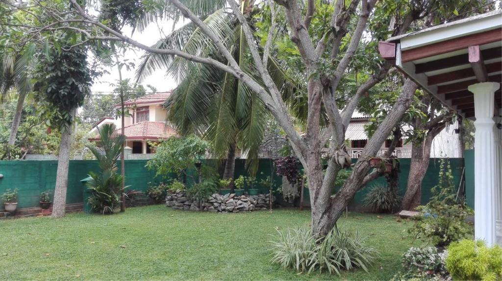House Of Seya Bed and Breakfast Negombo Eksteriør billede